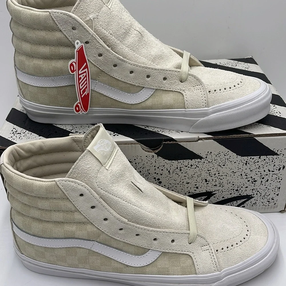 Vans Men’s 0g Sk8-Hi Lx Vault Checkerboard Vintag
VN0A4BVB0VW
Sneakers - Picture 2 of 16
